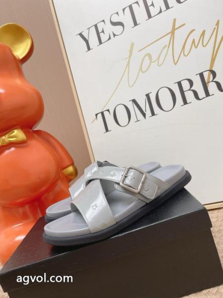 PHILIPP PLEINスリッパ流行の注目ブランド 赤字超特価最新作 上質 コピー 商品 販売. 5