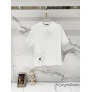 偽物 ブランド 激安Tシャツプラダ数量限定特価 限定セール人気セール 清潔感で洗練され.