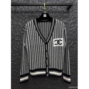 CH/CH小香ダブルCジャカード縦縞Vネックニットカーディガンコート